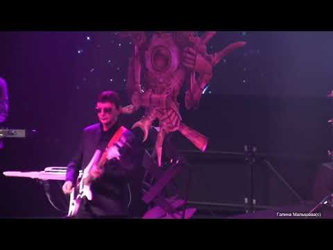 Видео: Пикник в клубе 19/30 Moscow с программой "Весенний Переворот" 08.04.2022