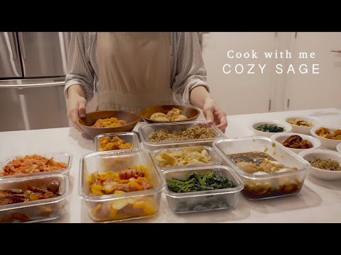 Видео: 8 обязательных корейских закусок на неделю | Прощай, стресс от приготовления еды