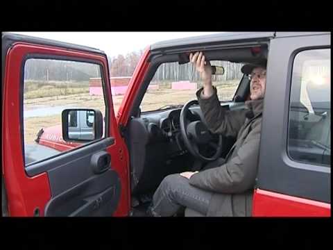 Видео: Наши тесты - Jeep Wangler Rubicon vs Land Rover Defender