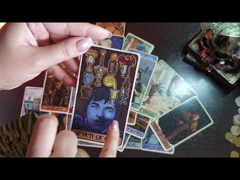 Видео: ГОВОРИТ ОН С КЕМ ТО О ВАС🔮 💯💥🚀🤴🕵