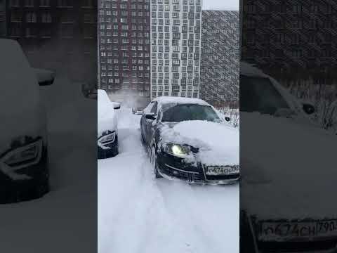Видео: Ауди а6с6 3.2 Quattro в снегу