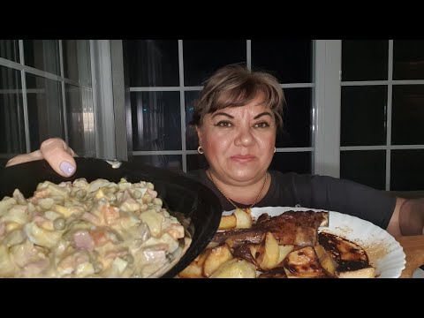 Видео: МУКБАНГ САЛАТ ОЛИВЬЕ 📍📍📍MUKBANG ASMR SALADE OLIVER📍RUSSIAN SALAD📍 РУССКИЙ САЛАТ