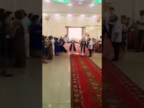 Видео: Уйгурская свадьба (чон той) Амражан&Наргиза💞