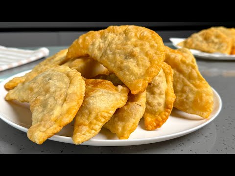 Видео: Самые вкусные и хрустящие постные ЧЕБУРЕКИ ! Простой, удачный РЕЦЕПТ чебуреков. Тесто - идеальное!