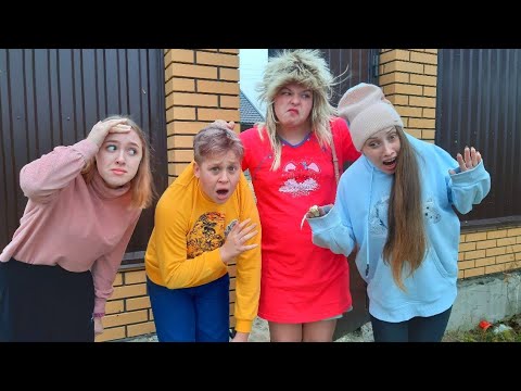 Видео: НАГЛАЯ Тьотя АННА ЗАХВАТИЛА НАШ ДОМ!!