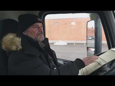 Видео: 54. Как готовиться к теоретическому экзамену на трак, в Канаде. Учить билеты.