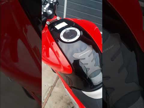 Видео: Обзор Suzuki Gladius 650 2010г.