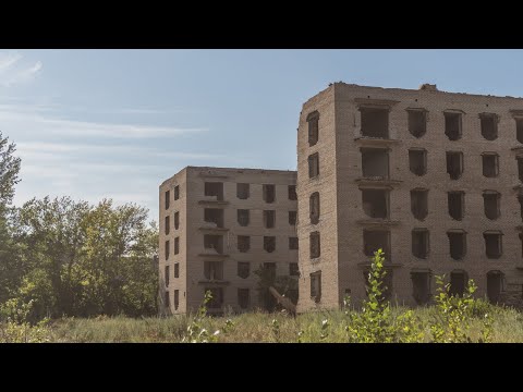 Видео: "Астану строили на этих кирпичах". Что стало с поселком Красногорский
