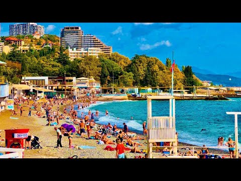 Видео: АЛУШТА в БАРХАТНЫЙ СЕЗОН. Джип-тур на ДЕМЕРДЖИ. Коттеджи пансионата Нева. НАБЕРЕЖНАЯ и ДЕЛЬФИНЫ.КРЫМ