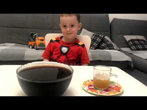 Видео: БОЛЬШАЯ ЖЕЛЕЙКА/ делаем вместе вкусное желе/Любимое желе Максима/ Максим Баклушин