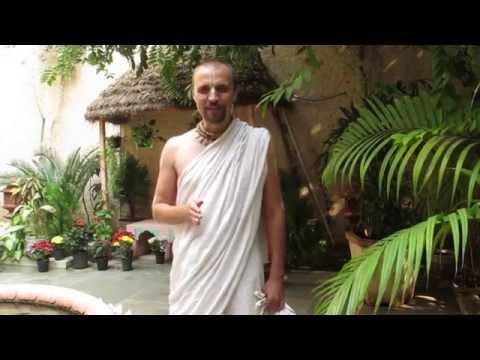 Видео: Молитвы пыли Враджа !  Новый фильм СУНДАРА МАДХАВА