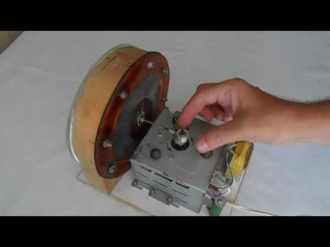 Видео: мембранный компрессор из деловых отходов