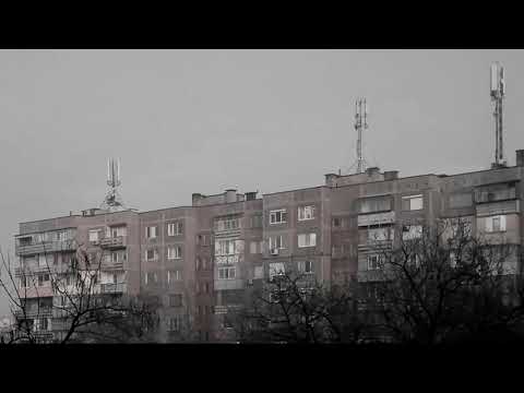 Видео: Doma Molchat / Дома Молчат - Molchat Doma / Молчат Дома (slowed + reverb)