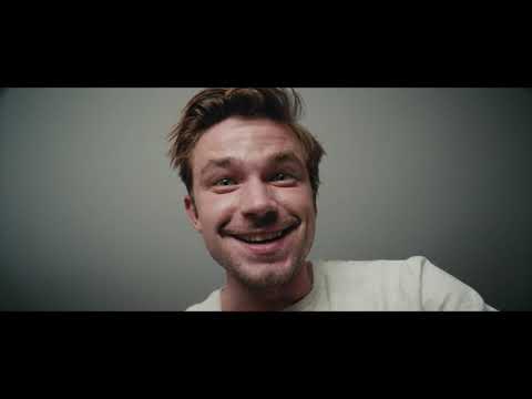 Видео: АЛЕКСАНДР ПЕТРОВ “Тополиный пух“ (Музыкальный номер из фильма “Лёд 2“)