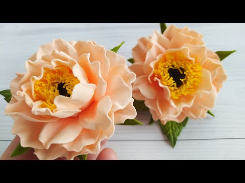 Видео: СУПЕР ПРОСТО! Цветочки из Фоамирана для начинающих! 🌸