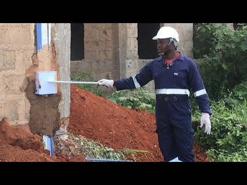 Видео: Обновление цен на прокладку полупроводниковых электрических труб в Бенин-Сити, Нигерия.