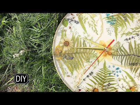 Видео: ЛЕСНЫЕ ЧАСЫ С земляникой и эпоксидной смолой.