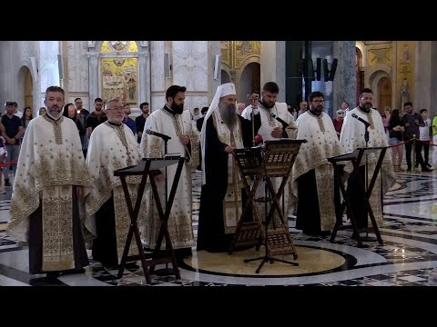 Видео: Патријарх Порфирије служио парастос у Храму Светог Саве на Врачару