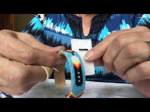 Видео: Квадратный стежок вне ткацкого станка