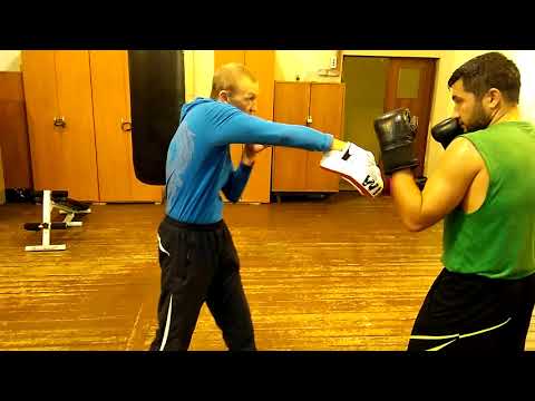 Видео: Правый прямой в живот