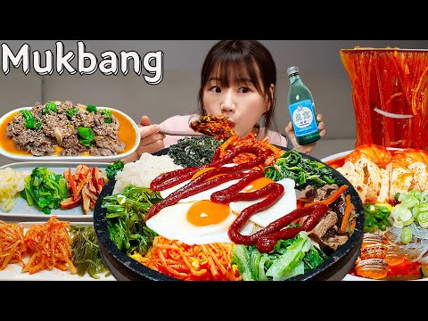 Видео: Sub)Real Mukbang- Самая популярная корейская еда в мире😋 Пибимбап Пульгоги🍳Мягкое рагу из тофу🔥 ASMR