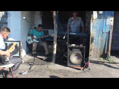 Видео: сельский рок