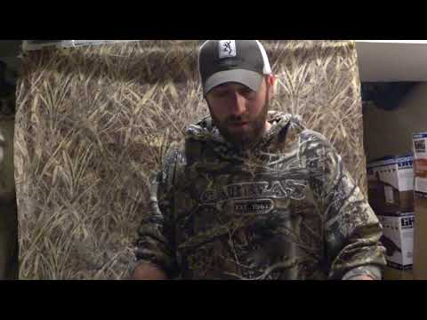 Видео: Большой обзор гусиных чучел Avery GHG, Final Approach, Tanglefree, Specklebelly Goose Windsocks