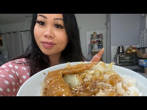 Видео: Тушеные крылышки индейки с капустой