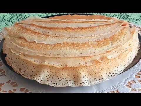 Видео: КРУЖЕВНЫЕ БЛИНЫ на молоке и дрожжах/ Тонкие, мягкие с многочисленными дырочками