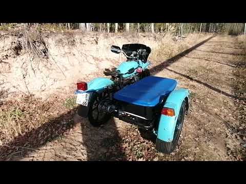 Видео: крутой подъем на мотоцикле урал...