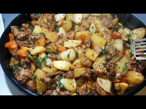 Видео: Мясо с Овощами в духовке (у меня свинина) . Вкусный и сытный ужин на большую семью 👍👍