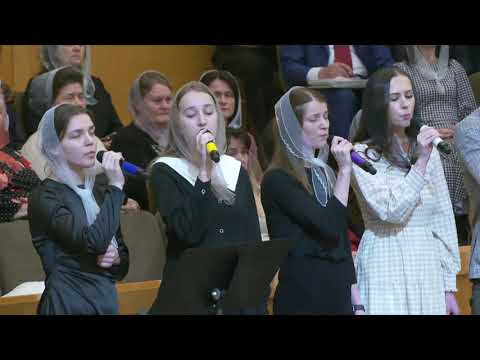 Видео: А где-то за окном