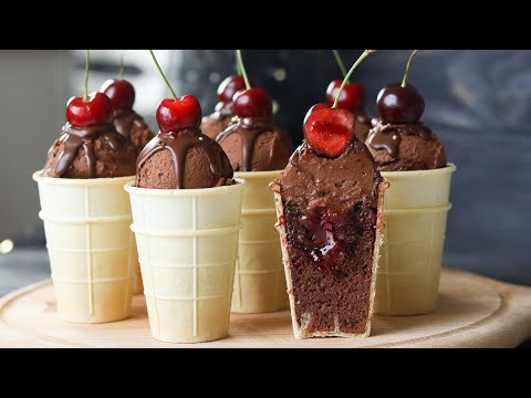 Видео: МОРОЖЕНОЕ КОТОРОЕ НЕ ТАЕТ🍦 ШОКОЛАДНЫЕ КАПКЕЙКИ🍦 Chocolate cupcake recipe