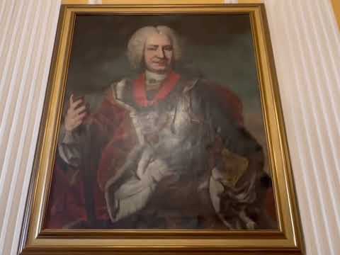 Видео: Італійський дворик, Королівські зали. Львів.