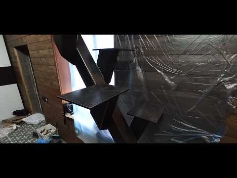 Видео: Лестница гусиный шаг из металла.