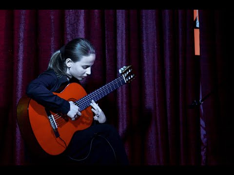 Видео: Півненко Поліна -  Металіка