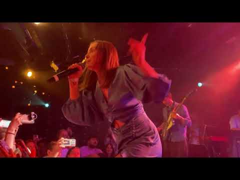 Видео: Деревянные киты - Планета live