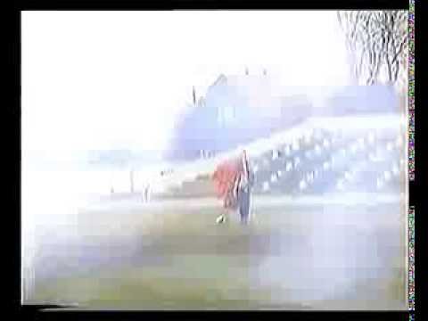 Видео: Жовтнево-Владимир Волынский. Стадион.Прыжки 1992г