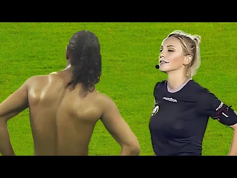Видео: Редкие моменты женщин-судей