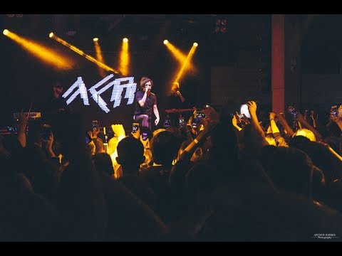 Видео: ЛСП - 10/09/2017/УФА/MusicHall27