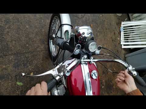 Видео: Triumph TR25W 250cc 1969 года у Энди Тирнанса #09377TRI