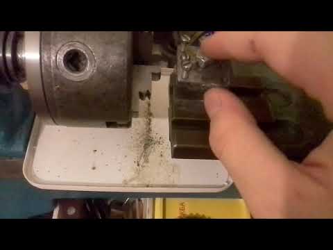 Видео: Токарный станок т-65