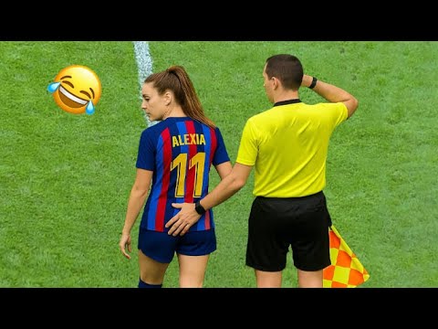 Видео: Самые безумные моменты в женском футболе