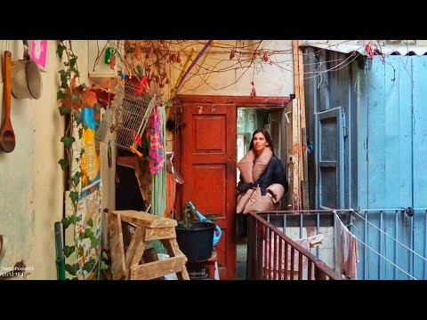 Видео: Єврейська кам'яниця: мезуза, вікно для Суккот, розписи, санвузли