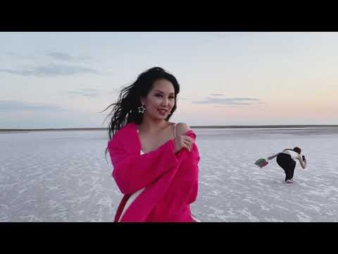 Видео: Бэки со съёмок клипа «Цаhан утан» Баиры Ходжигоровой🔥🔥🔥 Адык, барханы, розовое озеро.
