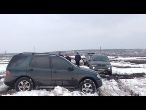 Видео: ... Мерседес ML 230, БМВ E53, Митсубиси Outlander, Нива Шеви.