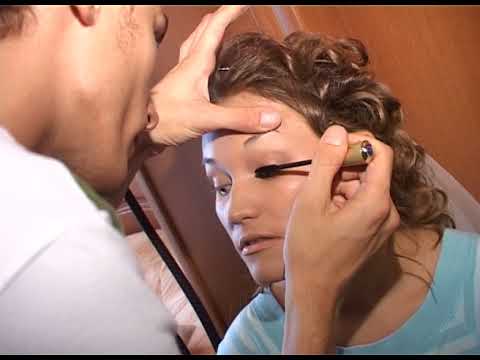 Видео: 01 Свадьба 2006 ( часть первая. УТРО + ЗАГС + ПРОГУЛКА )