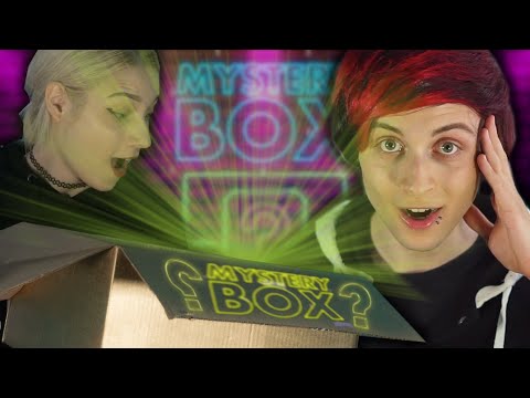 Видео: Отварям MYSTERY BOX направен СПЕЦИАЛНО ЗА МЕН!