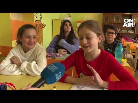 Видео: Ученици влязоха по пижами в класните стаи на 119 СУ в София