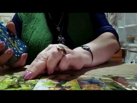 Видео: Крестовый Король.За что цепляется , к чему сильно привязан.